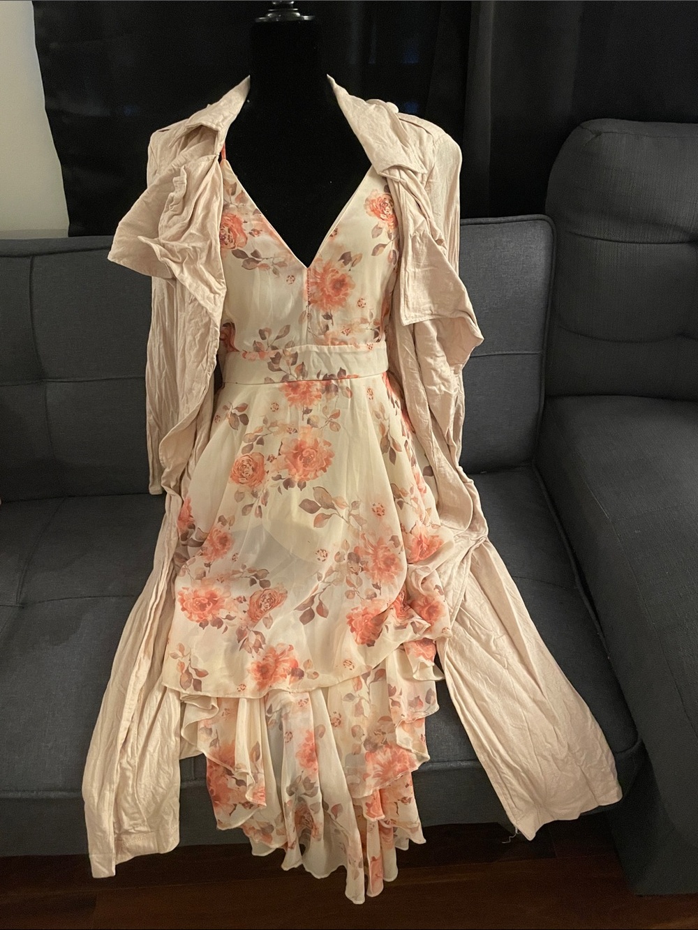 Floral V-Neck Tiered Chiffon Dress in Cream and Peach